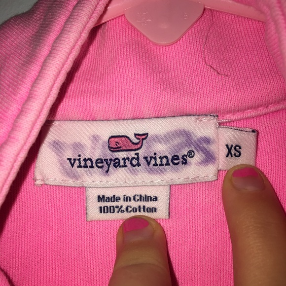 Pink Vineyard Vines pullover - Picture 4 of 8